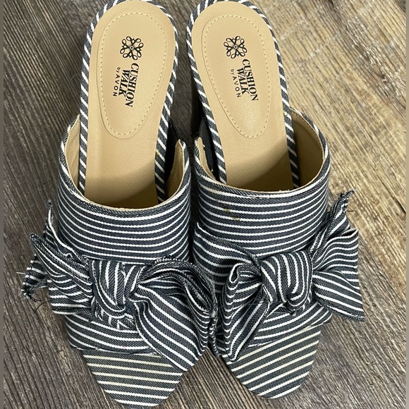 Avon Shoes - Heels Cushion Walk By Avon